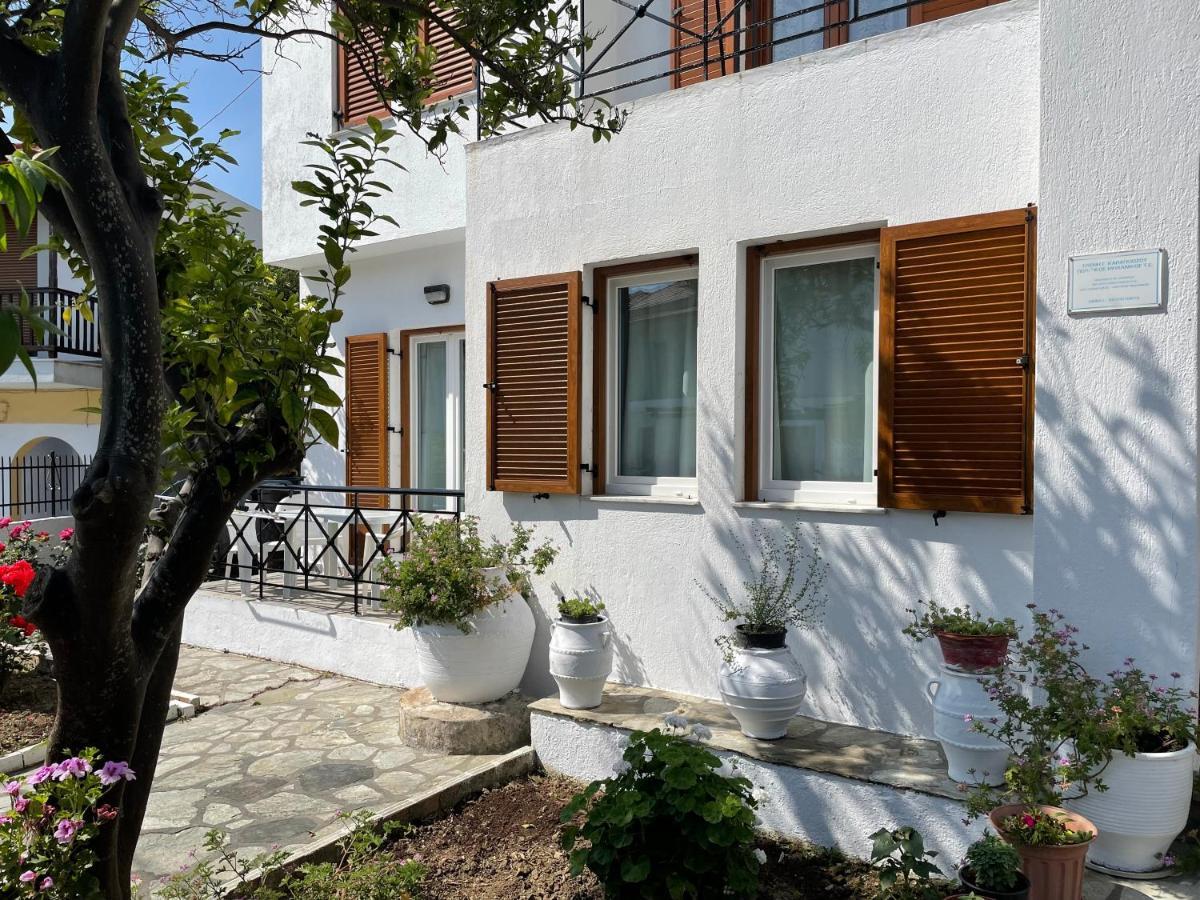Karagiozos Studios & Apartments Szkópelosz Kültér fotó