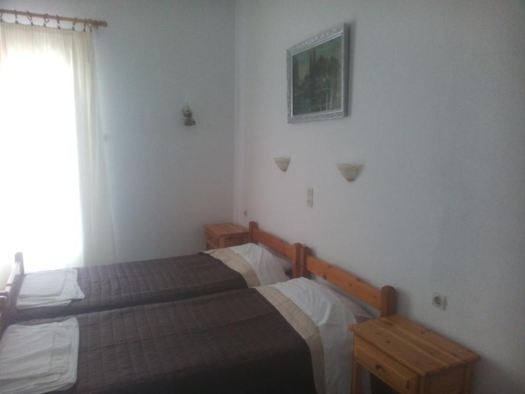 Karagiozos Studios & Apartments Szkópelosz Kültér fotó