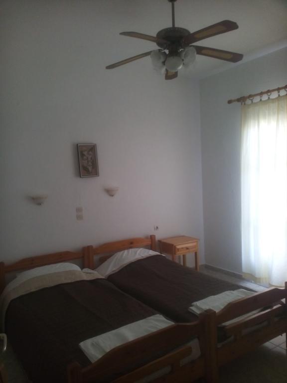 Karagiozos Studios & Apartments Szkópelosz Kültér fotó